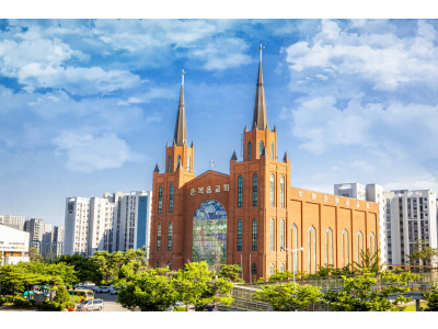 수원순복음교회… “지나온 50년 감사, 희망의 100년 바라보며 앞으로 달려갈 것”